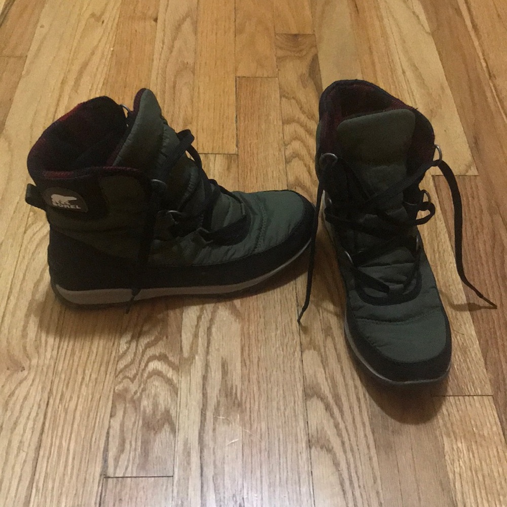 Sorel Women’s Whitney Short Lace Boot